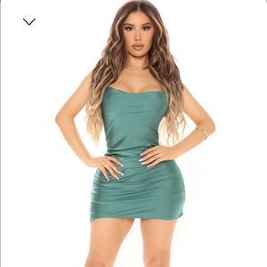 Cute fashion nova dress (Never Worn)